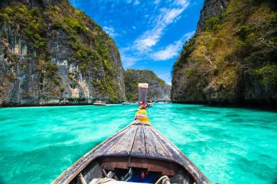 Take a trip to Koh Phi Phi